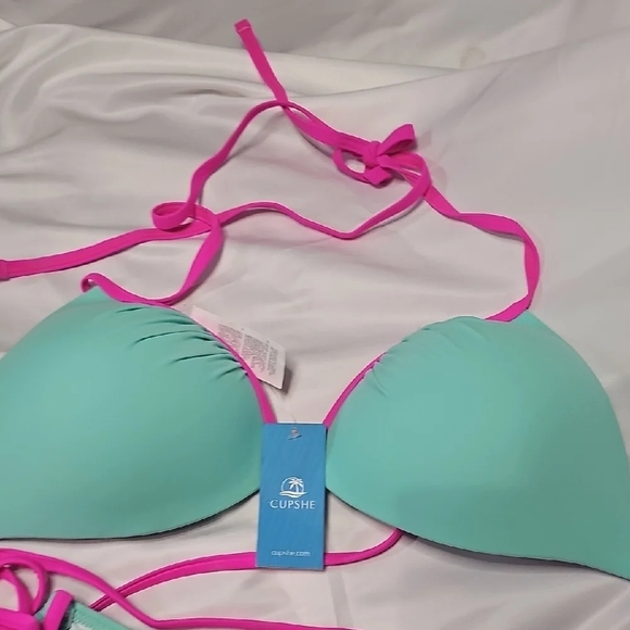 Cupshe Mint and Pink Bikini - Picture 3 of 4